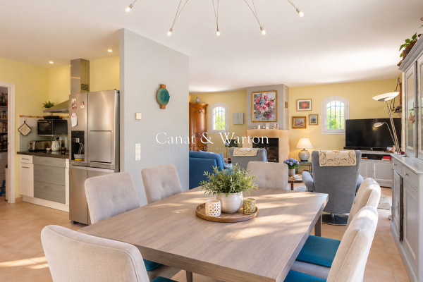 Maison de luxe à vendre à Saint-Raphaël, 1 290 000 €, Photo 2