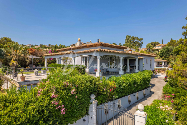 Luxury House for sale in Fréjus, 1 580 000 €, Photo 2