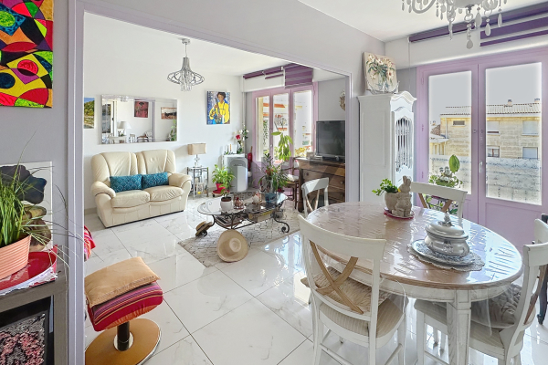 Appartement de luxe à vendre à Nîmes, 345 000 €, Photo 2