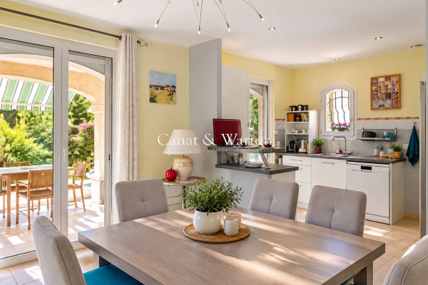 Maison de luxe à vendre à Saint-Raphaël, 1 290 000 €, Photo 4