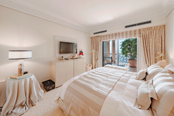 Maison de luxe à vendre à Monaco, 33 800 000 €, Photo 1