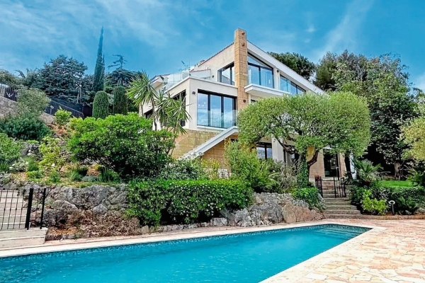 Maison de luxe à vendre à Roquebrune-Cap-Martin, 7 900 000 €, Photo 1