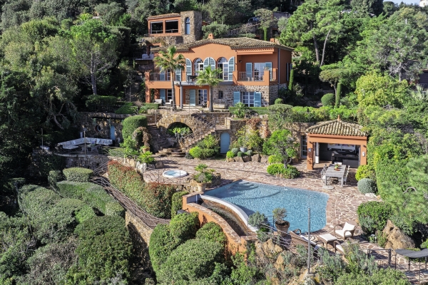 Maison de luxe à vendre à Théoule-sur-Mer, 12 900 000 €, Photo 1