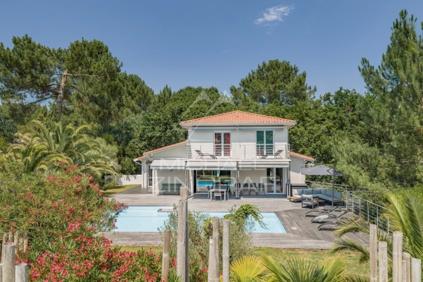 Maison de luxe à vendre à Pyla sur Mer, 1 690 000 €, Photo 1
