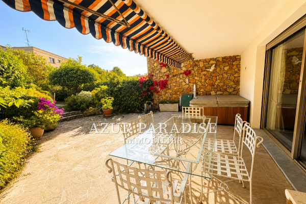 Appartement de luxe à vendre à Cannes, 689 000 €, Photo 1