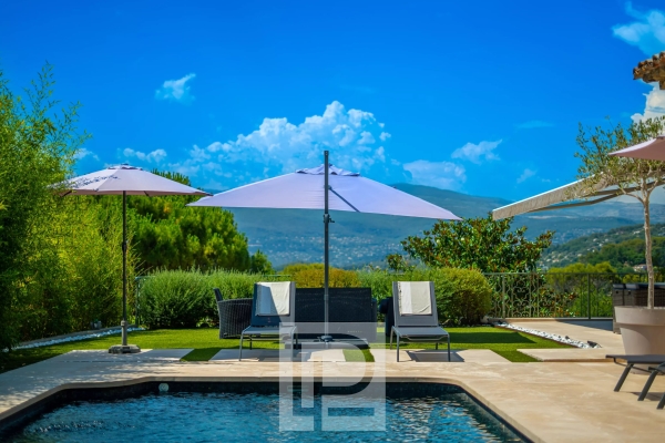 Luxury House for sale in Mougins, 1 830 000 €, Photo 2