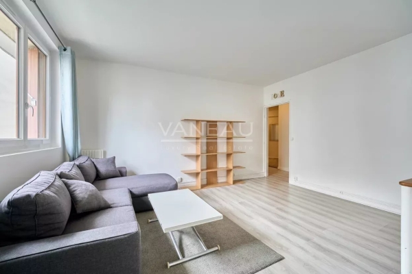 Luxury Apartment for sale in Boulogne-Billancourt, 315 000 €, Photo 2
