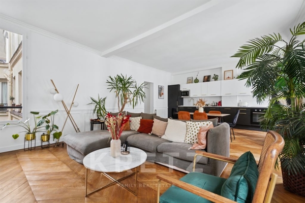 Luxury Apartment for sale in Paris 3Ème, 939 000 €, Photo 3