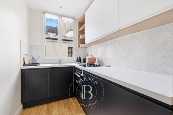 Luxury Apartment for sale in Paris 4ème, 695 000 €, Photo 3