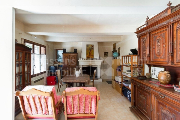 Luxury House for sale in Ménerbes, 900 000 €, Photo 3