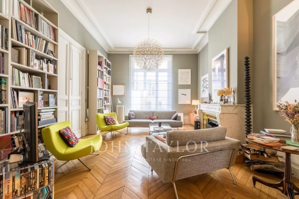 Maison de luxe à louer à Bordeaux, 6 200 €, Photo 5