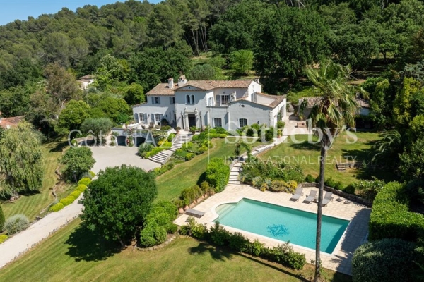 Maison de luxe à vendre à Valbonne, 8 200 000 €, Photo 1