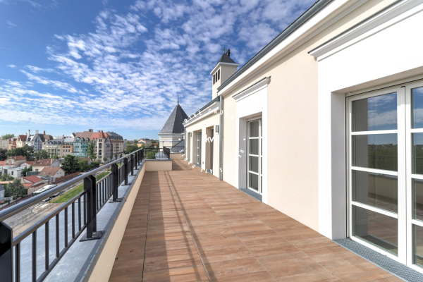 Luxury Apartment for sale in Le Plessis-Robinson, 699 000 €, Photo 1