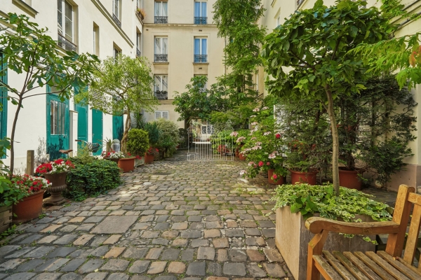 Luxury Apartment for sale in Paris 6ème, 635 000 €, Photo 1