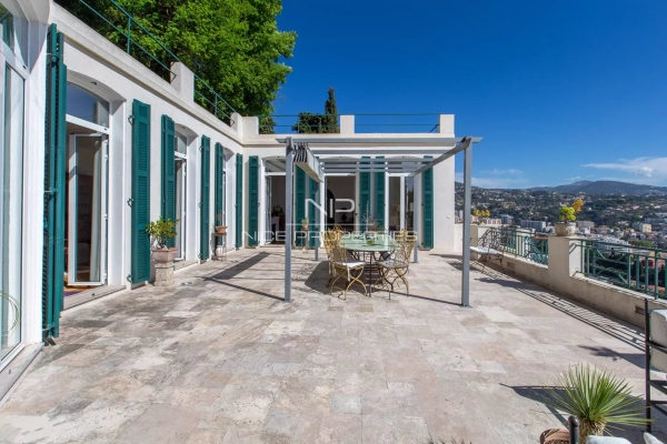 Maison de luxe à vendre à Nice, 1 850 000 €, Photo 1