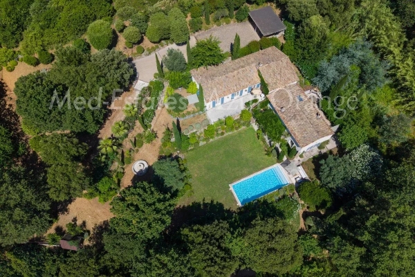 Luxury House for sale in Grimaud, 1 750 000 €, Photo 1