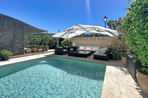 Maison de luxe à vendre à La Garde-Freinet, 895 000 €, Photo 1
