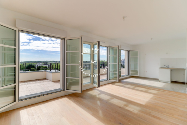 Luxury Apartment for sale in Le Plessis-Robinson, 699 000 €, Photo 3