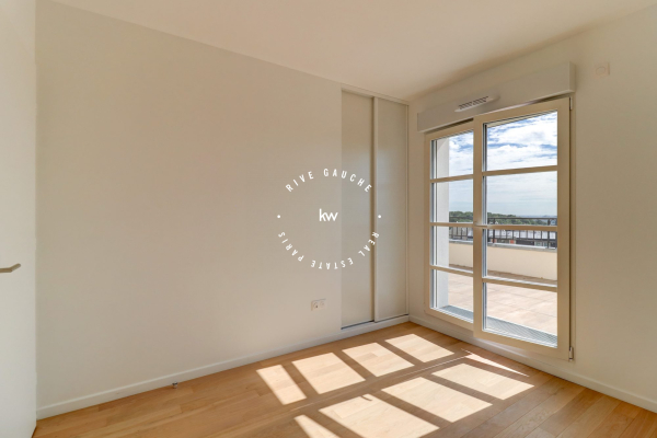 Luxury Apartment for sale in Le Plessis-Robinson, 699 000 €, Photo 7