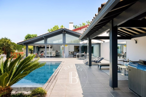 Luxury House for sale in Anglet, 1 120 000 €, Photo 1