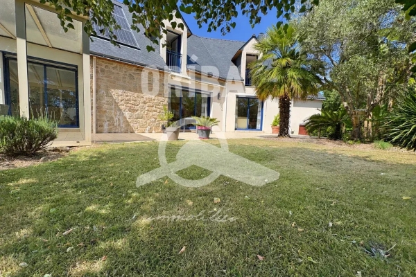 Maison de luxe à vendre à Saint-Lyphard, 728 000 €, Photo 1