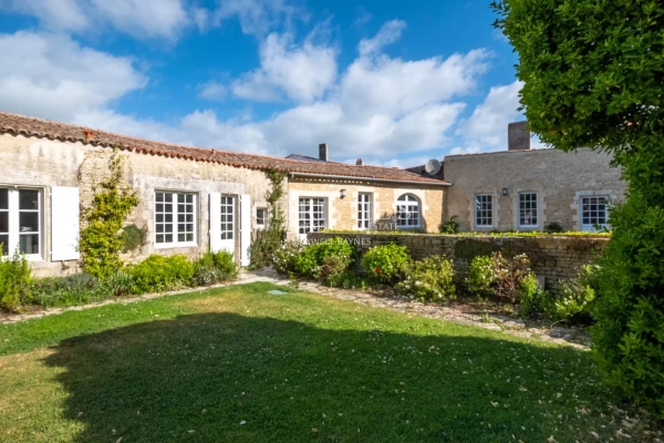 Maison de luxe à vendre à Ars-en-Ré, 5 300 000 €, Photo 2