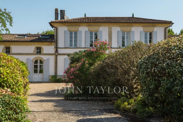 Maison de luxe à vendre à Saint-André-de-Cubzac, 2 236 000 €, Photo 2