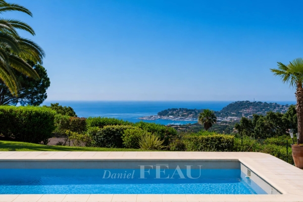 Luxury House for sale in Cavalaire-sur-Mer, 3 490 000 €, Photo 2