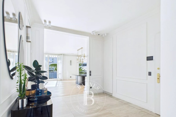 Luxury Apartment for sale in Neuilly-sur-Seine, 4 635 000 €, Photo 6