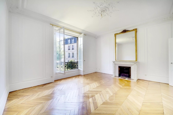 Appartement de luxe à vendre à Versailles, 720 000 €, Photo 1