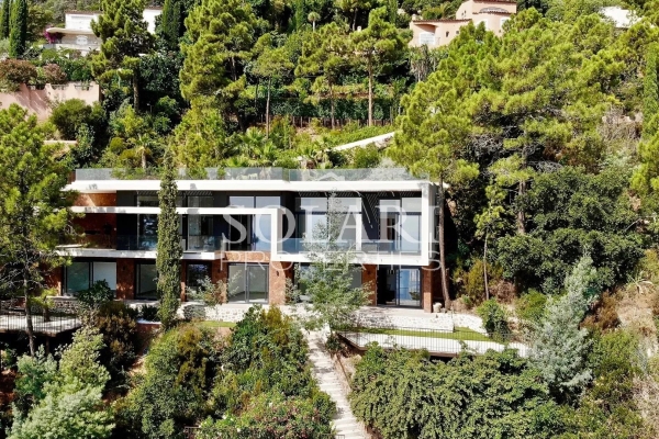Maison de luxe à vendre à Théoule-sur-Mer, 3 750 000 €, Photo 1