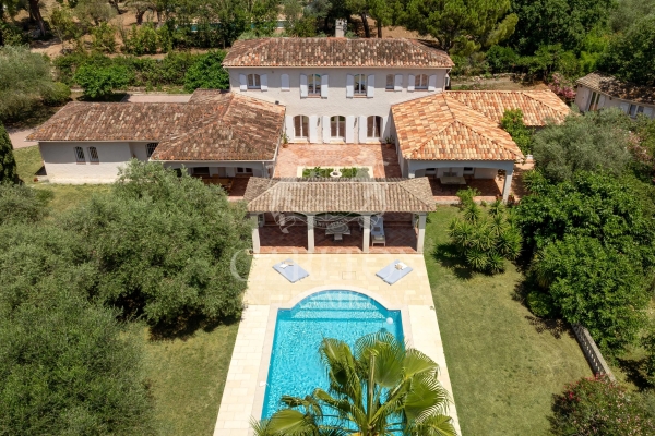 Maison de luxe à vendre à Valbonne, 2 290 000 €, Photo 1