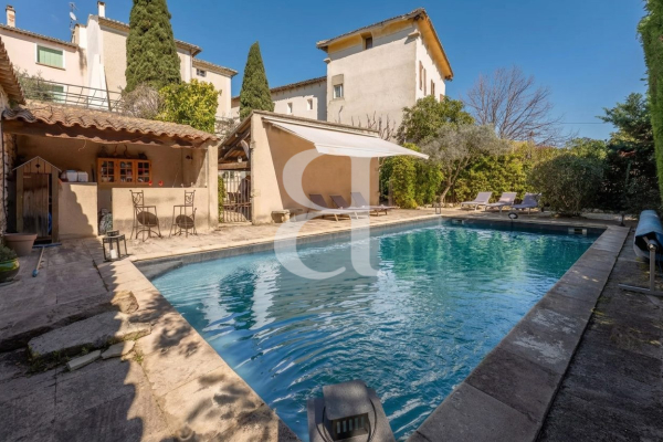 Maison de luxe à vendre à Pernes-les-Fontaines, 780 000 €, Photo 1