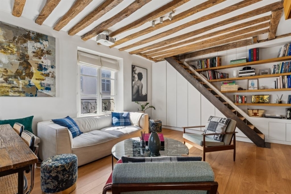 Luxury Apartment for sale in Paris 18ème, 720 000 €, Photo 1