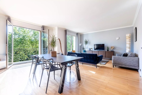 Luxury Apartment for sale in Neuilly-sur-Seine, 1 583 000 €, Photo 3