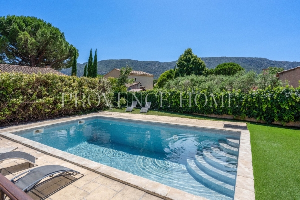 Maison de luxe à vendre à Maubec, 550 000 €, Photo 3
