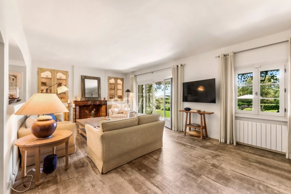 Luxury House for sale in Saint-Tropez, 4 950 000 €, Photo 5