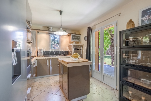 Maison de luxe à vendre à Maubec, 550 000 €, Photo 6