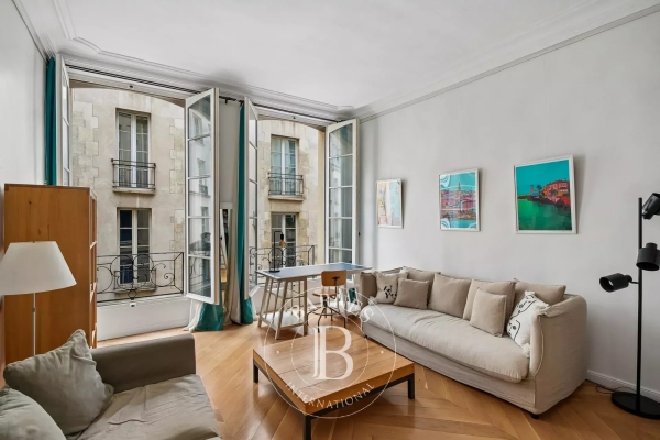 Luxury Apartment for sale in Paris 6ème, 528 000 €, Photo 1