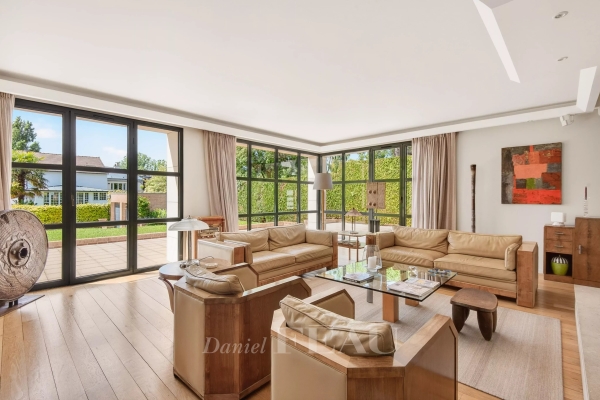 Maison de luxe à vendre à Saint-Cloud, 2 780 000 €, Photo 1