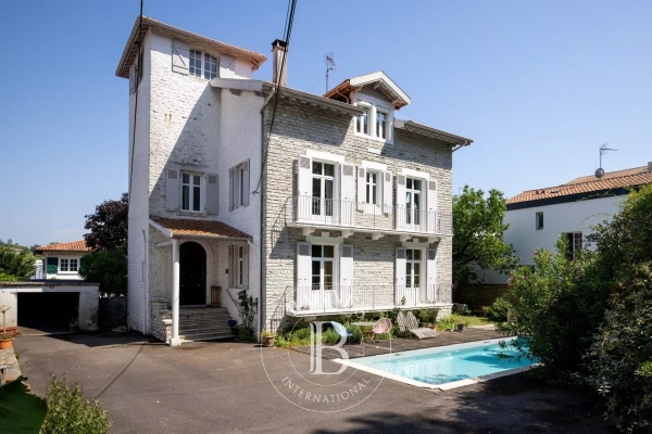 Luxury House for sale in Bayonne, 1 298 500 €, Photo 1