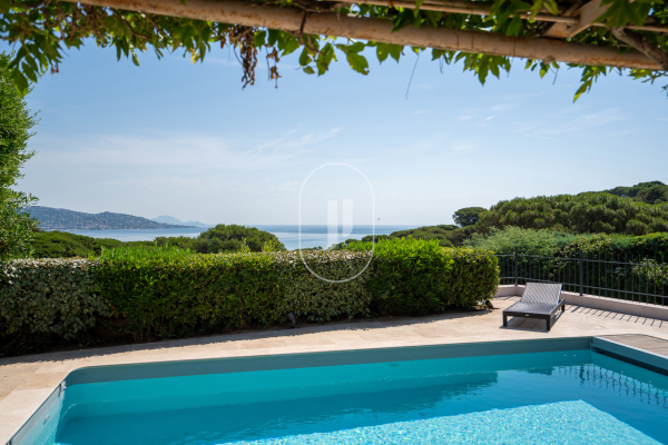 Maison de luxe à vendre à Sainte-Maxime, 2 290 000 €, Photo 1