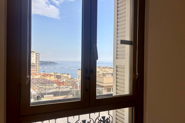 Luxury Apartment for sale in Beausoleil, 370 000 €, Photo 2