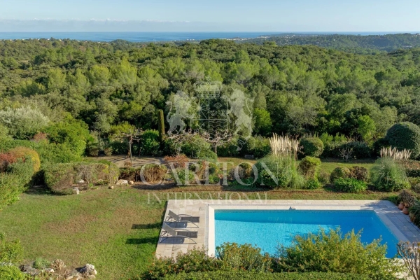 Maison de luxe à vendre à Valbonne, 2 300 000 €, Photo 2