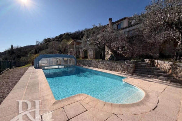 Luxury House for sale in Spéracèdes, 885 000 €, Photo 2