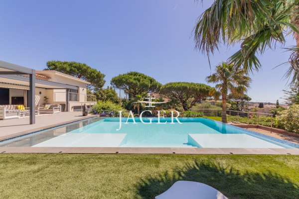 Luxury House for sale in Sainte-Maxime, 2 350 000 €, Photo 2