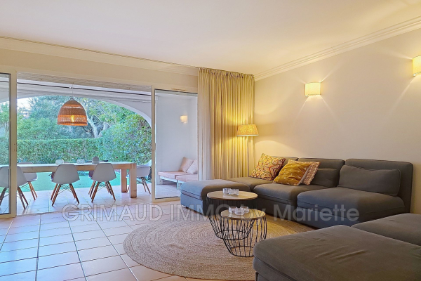 Maison de luxe à vendre à Grimaud, 670 000 €, Photo 3