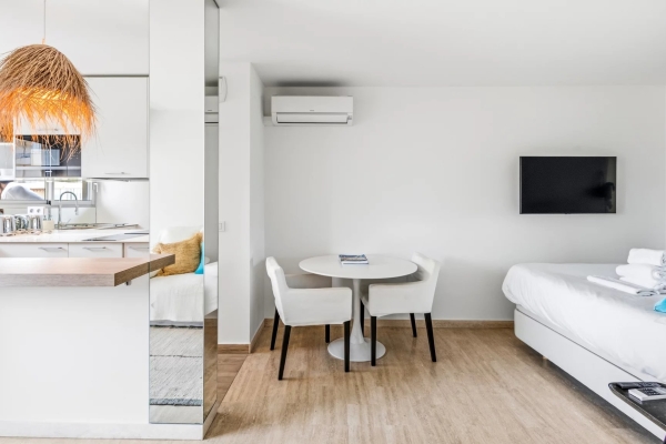 Luxury Apartment for sale in Cannes, 530 000 €, Photo 4