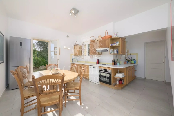 Luxury House for sale in Valbonne, 2 300 000 €, Photo 7