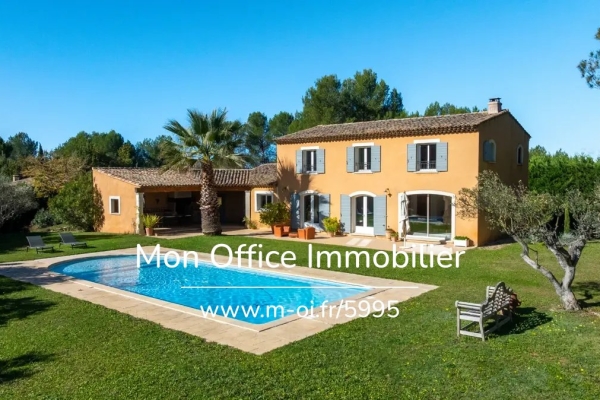 Maison de luxe à vendre à Aix-en-Provence, 1 180 000 €, Photo 1
